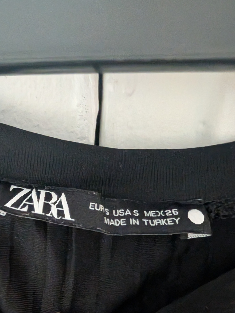 Zara Black Pleated Maxi Dress - Picture 4 of 4